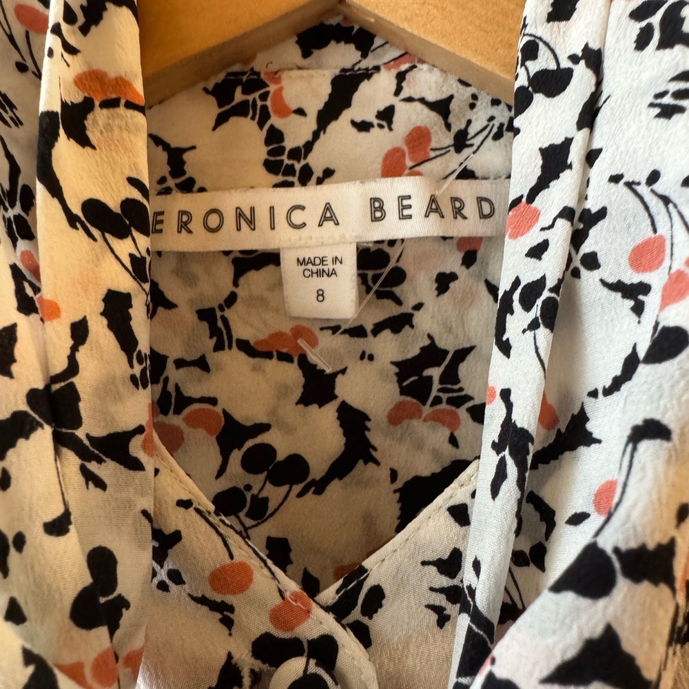 Veronica Beard Black and White 100% Silk Neck-Tie Blouse with Pink Accents. EUC.